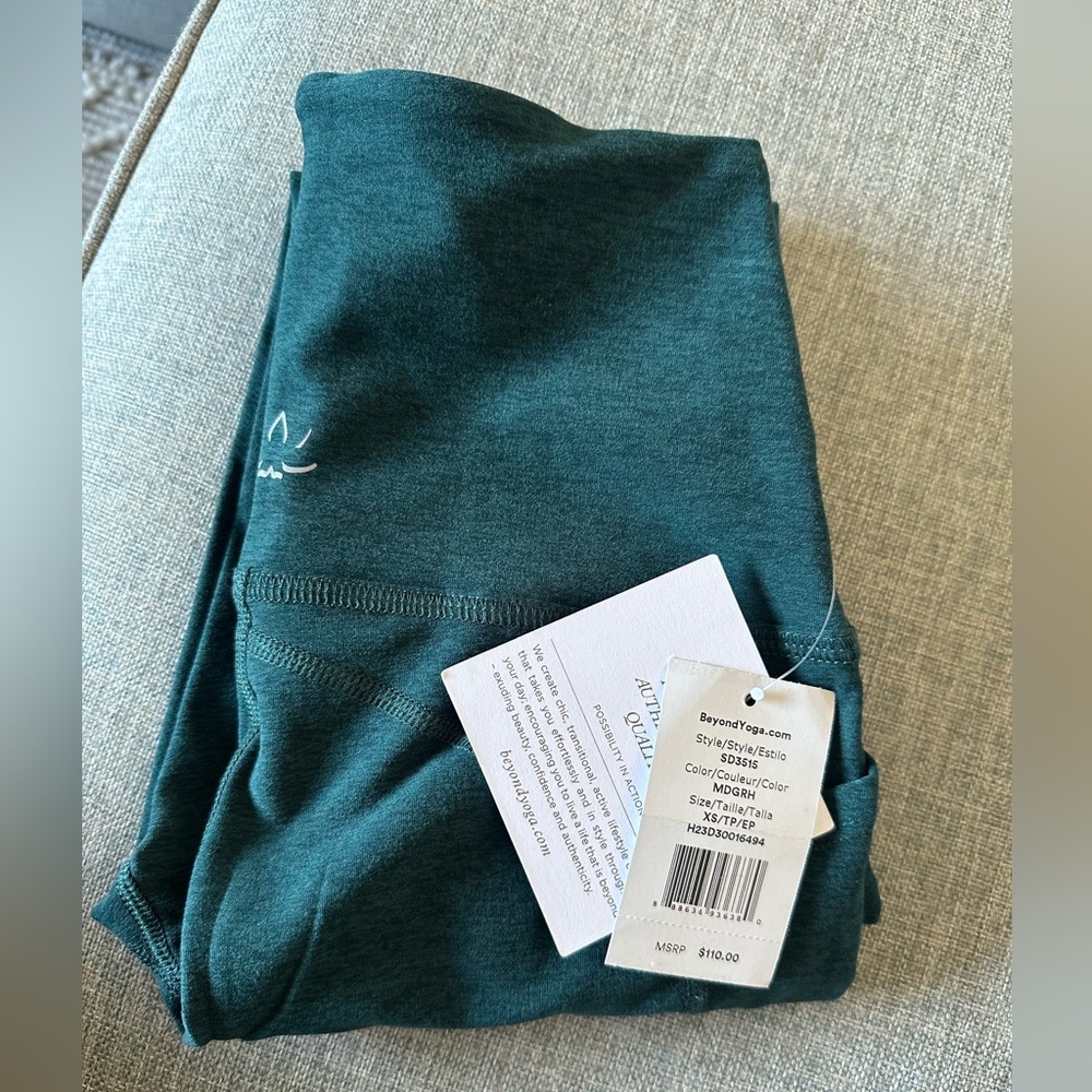 NWT Beyond Yoga Spacedye Equipped Pocket Midi Legging- MIDNIGHT GREEN - Picture 4 of 7